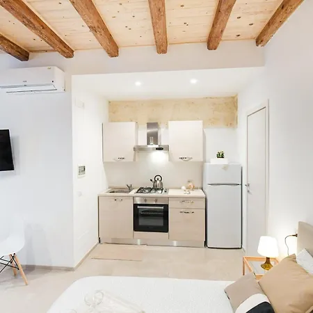 Apartment Bari City Center- Timesrl Apartments *